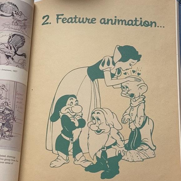 βοΈ VNTG 1975 MAGIC KINGDOMS Book Walt Disney Collectible! - Picture 12 of 17